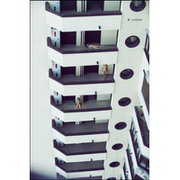 city diaries_121-LEm3wM3MKURfV2wWHe85PZIKPtJbMaVM.jpg